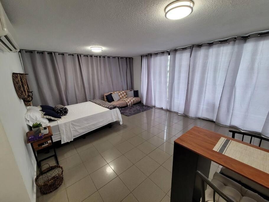 Coral Beach Studio W/ Ocean View San Juan Exterior photo